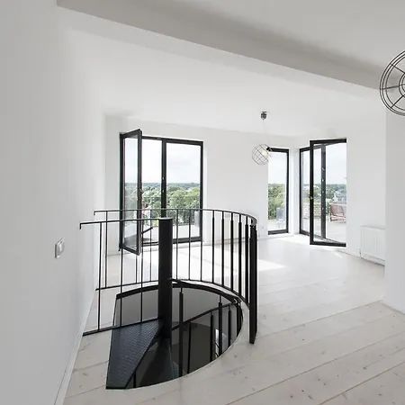 Luxury Loft With Terrace Apartment *